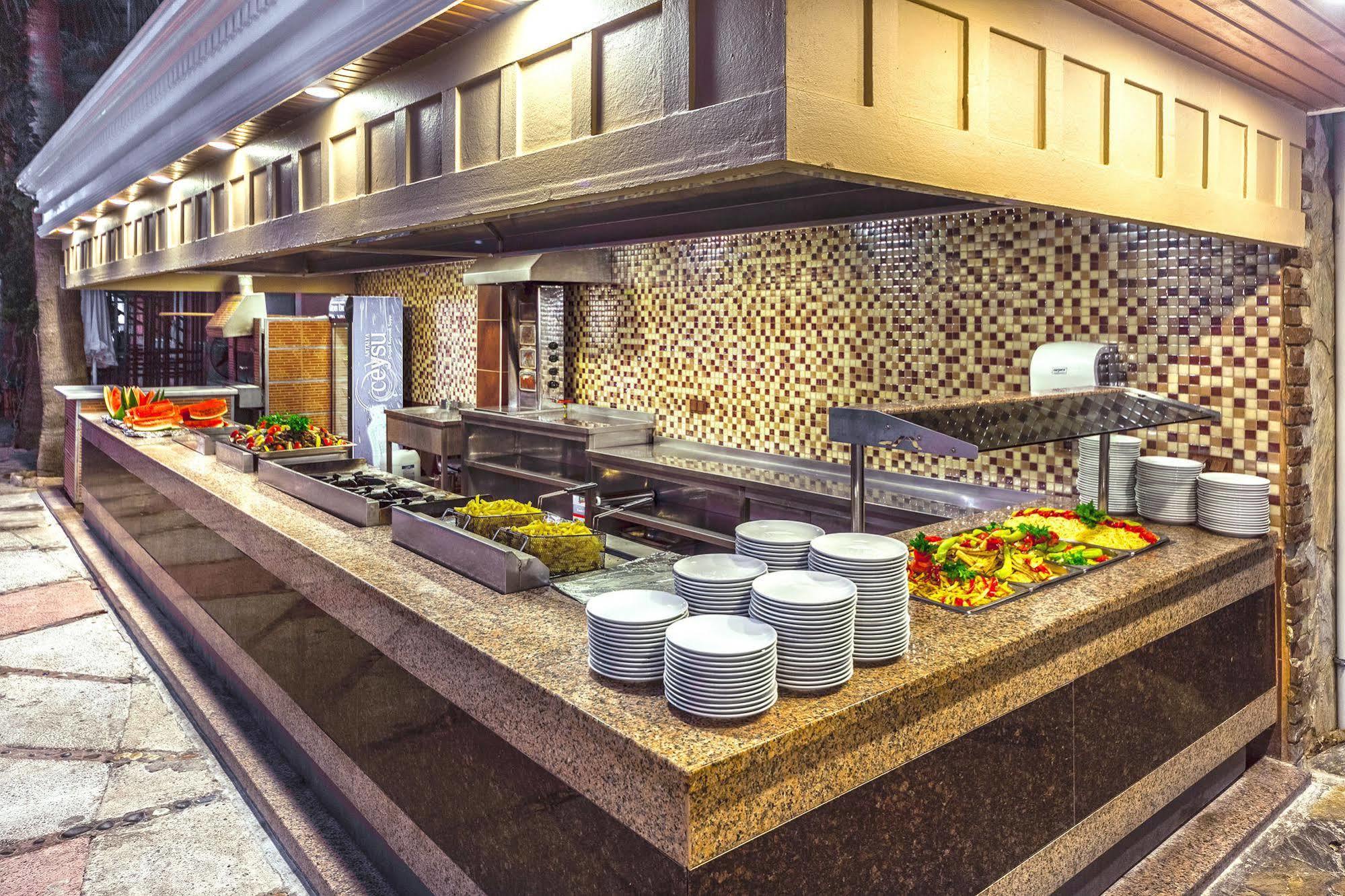 אלאניה Saritas Hotel Only Family Concept מראה חיצוני תמונה